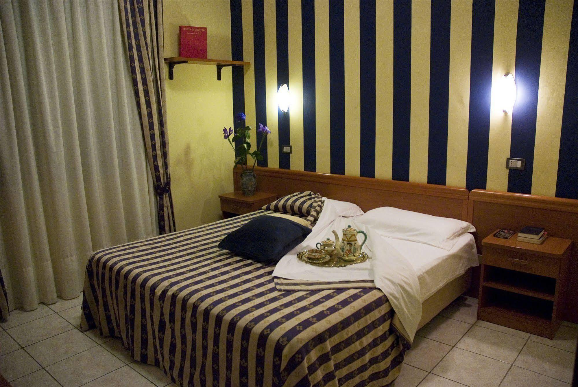 Hotel Ristorante Umbria Orvieto Ngoại thất bức ảnh